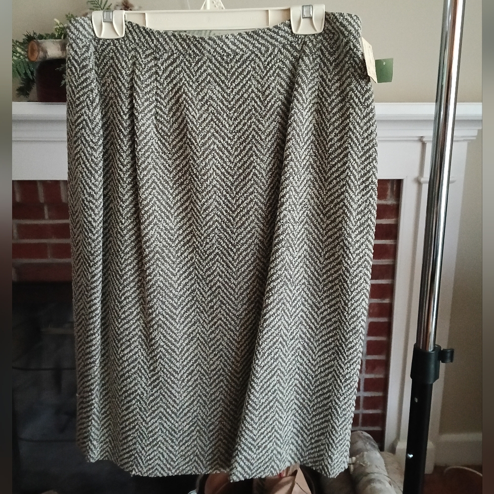 Classic Black and White Herringbone Skirt